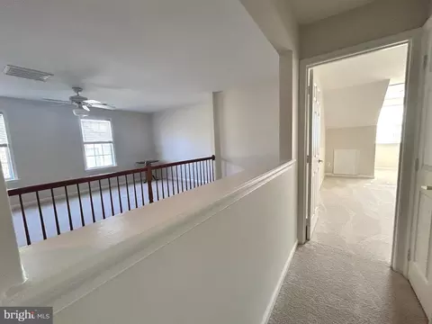 6938 Walnut Hill Dr, Gainesville, VA 20155 photo 27