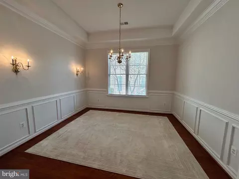 6938 Walnut Hill Dr, Gainesville, VA 20155 photo 7
