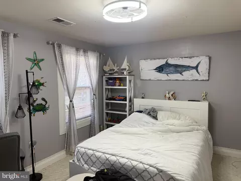 Bedroom - 3209 Shoreview Rd, Triangle, VA 22172 photo 1 of 2