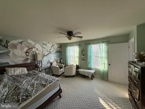 Bedroom - 3209 Shoreview Rd, Triangle, VA 22172 photo 2 of 2