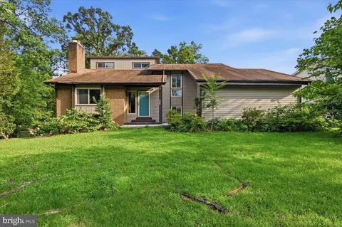 7711 Anderson Ct, Manassas, VA 20109