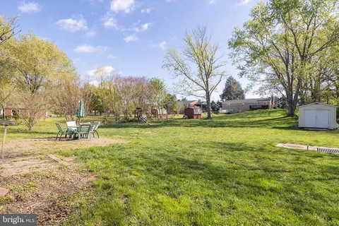 Exterior - 7707 Huron Dr, Gainesville, VA 20155 photo 12 of 12