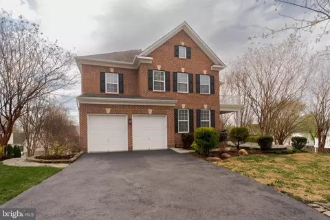 16309 Sandy Ridge Ct, Woodbridge, VA 22191