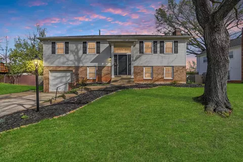 9721 Copeland Dr, Manassas, VA 20109