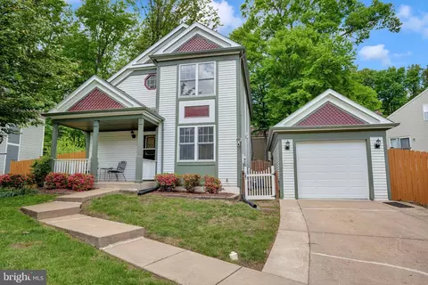 15262 Larkspur Ln, Dumfries, VA 22025