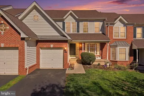 5506 Arrowfield Ter, Haymarket, VA 20169