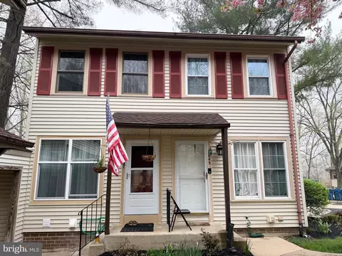 2847 Chablis Cir, Woodbridge, VA 22192