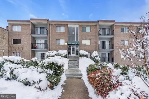 1550 Renate Dr #301, Woodbridge, VA 22192