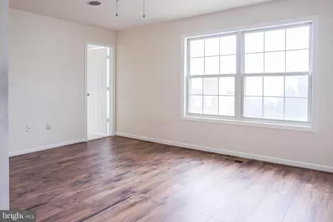 8461 Tackhouse Loop, Gainesville, VA 20155 photo 5