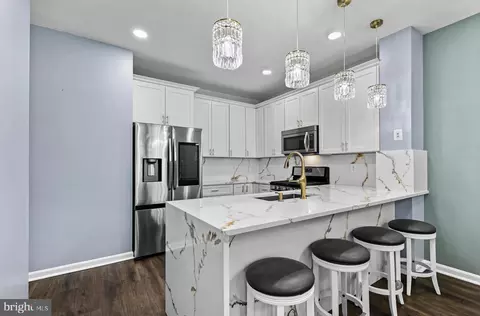 9884 Sounding Shore Ln, Bristow, VA 20136