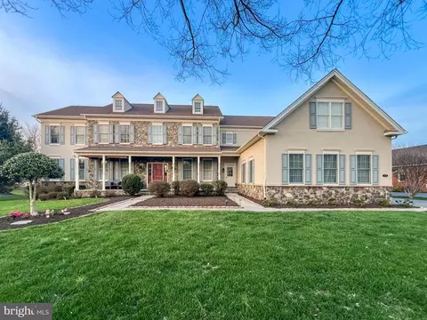 5334 Chaffins Farm Ct, Haymarket, VA 20169