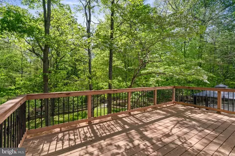 Exterior - 12522 Spring Dr, Manassas, VA 20112 photo 19 of 19