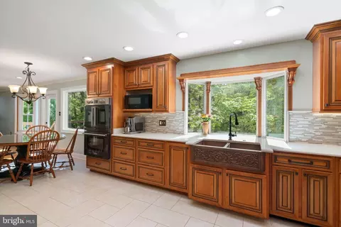 Kitchen - 12522 Spring Dr, Manassas, VA 20112 photo 3 of 4