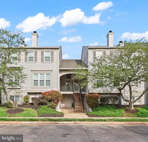 8194 Winstead Pl #202, Manassas, VA 20109