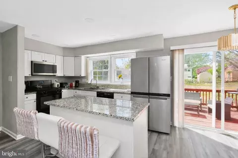 4788 Kelly Rd, Woodbridge, VA 22193