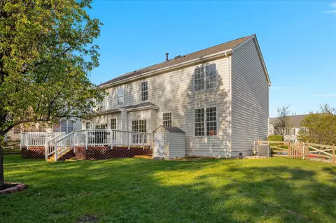 Exterior - 9140 Big Springs Loop, Bristow, VA 20136 photo 12 of 17