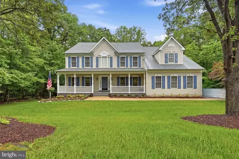 14023 Flagtree Pl, Manassas, VA 20112