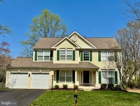 7748 Roseberry Farm Dr, Manassas, VA 20111