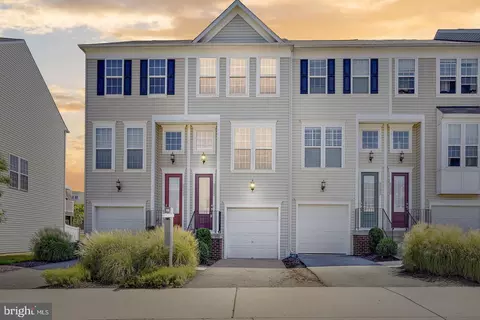 8381 Scotland Loop, Manassas, VA 20109