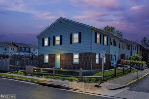 7601 Glenolden Pl, Manassas, VA 20111