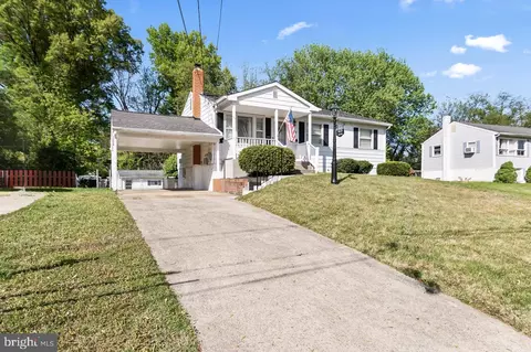 14128 Randall Dr, Woodbridge, VA 22191