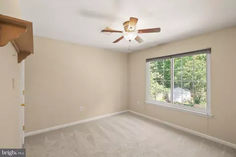 Bedroom - 12328 Grimsby Ln, Bristow, VA 20136 photo 5 of 8