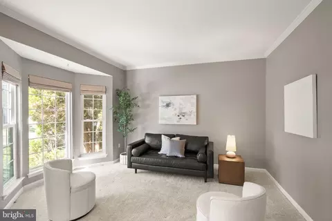 Living - 12328 Grimsby Ln, Bristow, VA 20136 photo 2 of 8