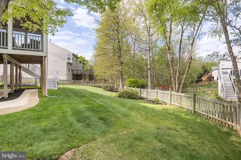 Exterior - 7658 Bexhill Ct, Gainesville, VA 20155 photo 10 of 15