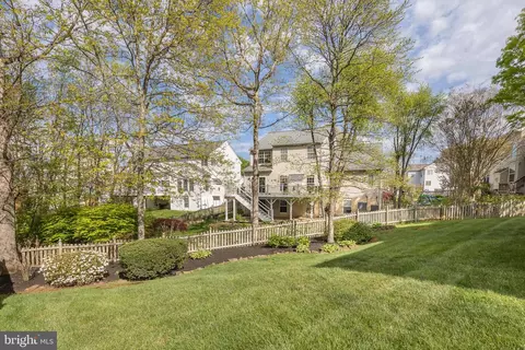 Exterior - 7658 Bexhill Ct, Gainesville, VA 20155 photo 6 of 15