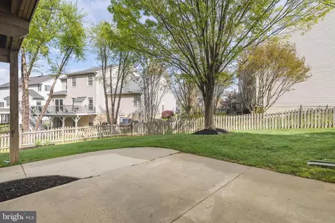 Exterior - 7658 Bexhill Ct, Gainesville, VA 20155 photo 13 of 15