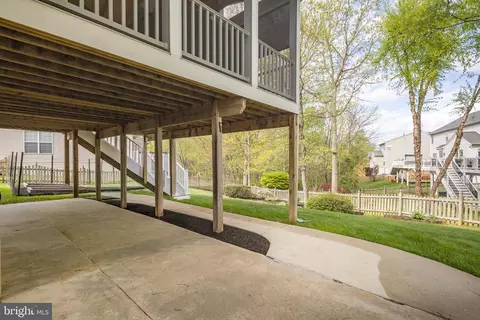 Exterior - 7658 Bexhill Ct, Gainesville, VA 20155 photo 11 of 15