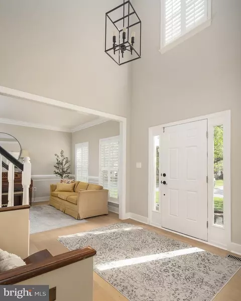 Entry Way - 7658 Bexhill Ct, Gainesville, VA 20155 photo 1 of 5