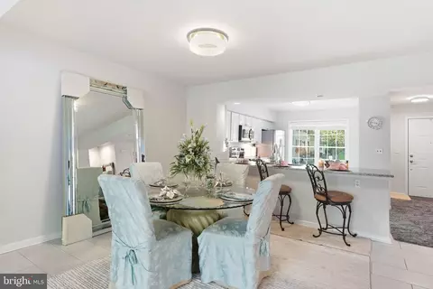 Dining - 17455 Kagera Dr, Dumfries, VA 22025 photo 2 of 2