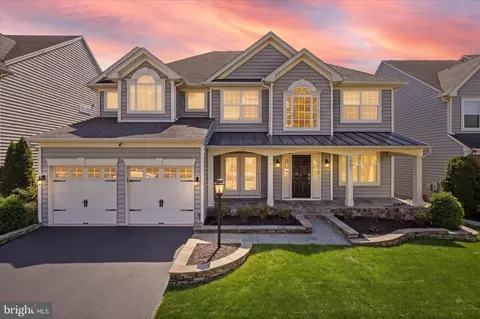 16603 Space More Cir, Woodbridge, VA 22191