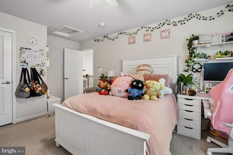 Bedroom - 12845 Hoadly Manor Dr, Manassas, VA 20112 photo 11 of 14