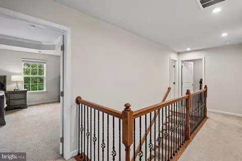 Entry Way - 12845 Hoadly Manor Dr, Manassas, VA 20112 photo 8 of 13
