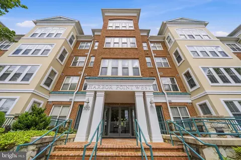 500 Belmont Bay Dr #305, Woodbridge, VA 22191