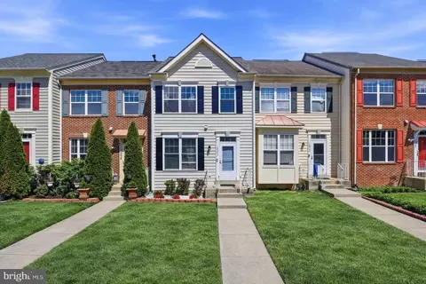 16861 Brandy Moor Loop, Woodbridge, VA 22191