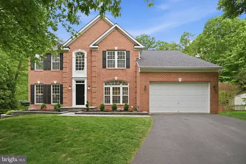 15405 Milton Hall Pl, Manassas, VA 20112