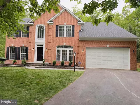 15405 Milton Hall Pl, Manassas, VA 20112