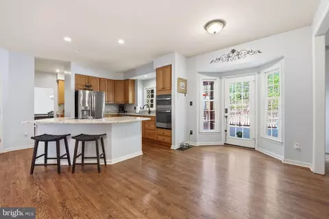 Kitchen - 7864 Meadowgate Dr, Manassas, VA 20112 photo 3 of 6