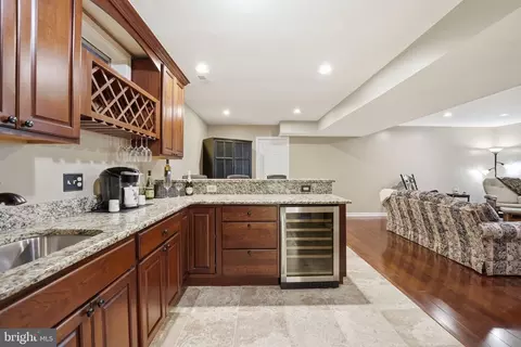 Kitchen - 7864 Meadowgate Dr, Manassas, VA 20112 photo 6 of 6