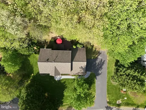 View/Area - 7864 Meadowgate Dr, Manassas, VA 20112 photo 2 of 3