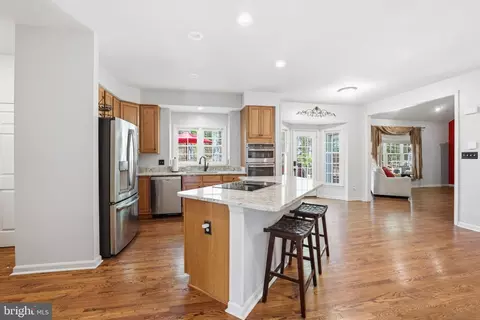Kitchen - 7864 Meadowgate Dr, Manassas, VA 20112 photo 4 of 6