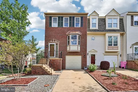 7371 Saint Thomas Loop, Manassas, VA 20109