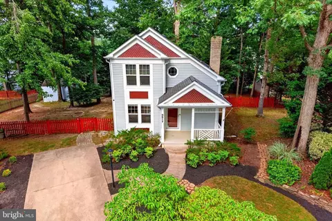 3517 Soffit Pl, Woodbridge, VA 22192
