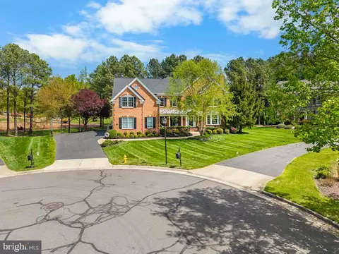 15042 Medinah Ct, Haymarket, VA 20169