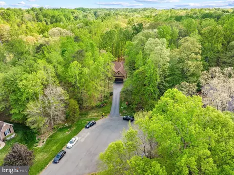 View/Area - 12868 Paddle Wheel Ct, Manassas, VA 20112 photo 2 of 3