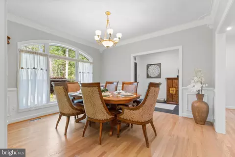 Dining - 12868 Paddle Wheel Ct, Manassas, VA 20112 photo 2 of 5