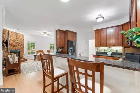 Kitchen - 12868 Paddle Wheel Ct, Manassas, VA 20112 photo 3 of 3